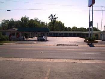 Cardinal Motel Боулинг Грийн Екстериор снимка