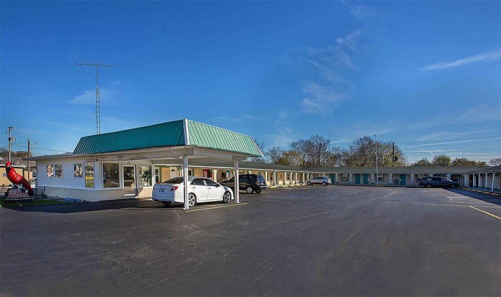 Cardinal Motel Боулинг Грийн Екстериор снимка